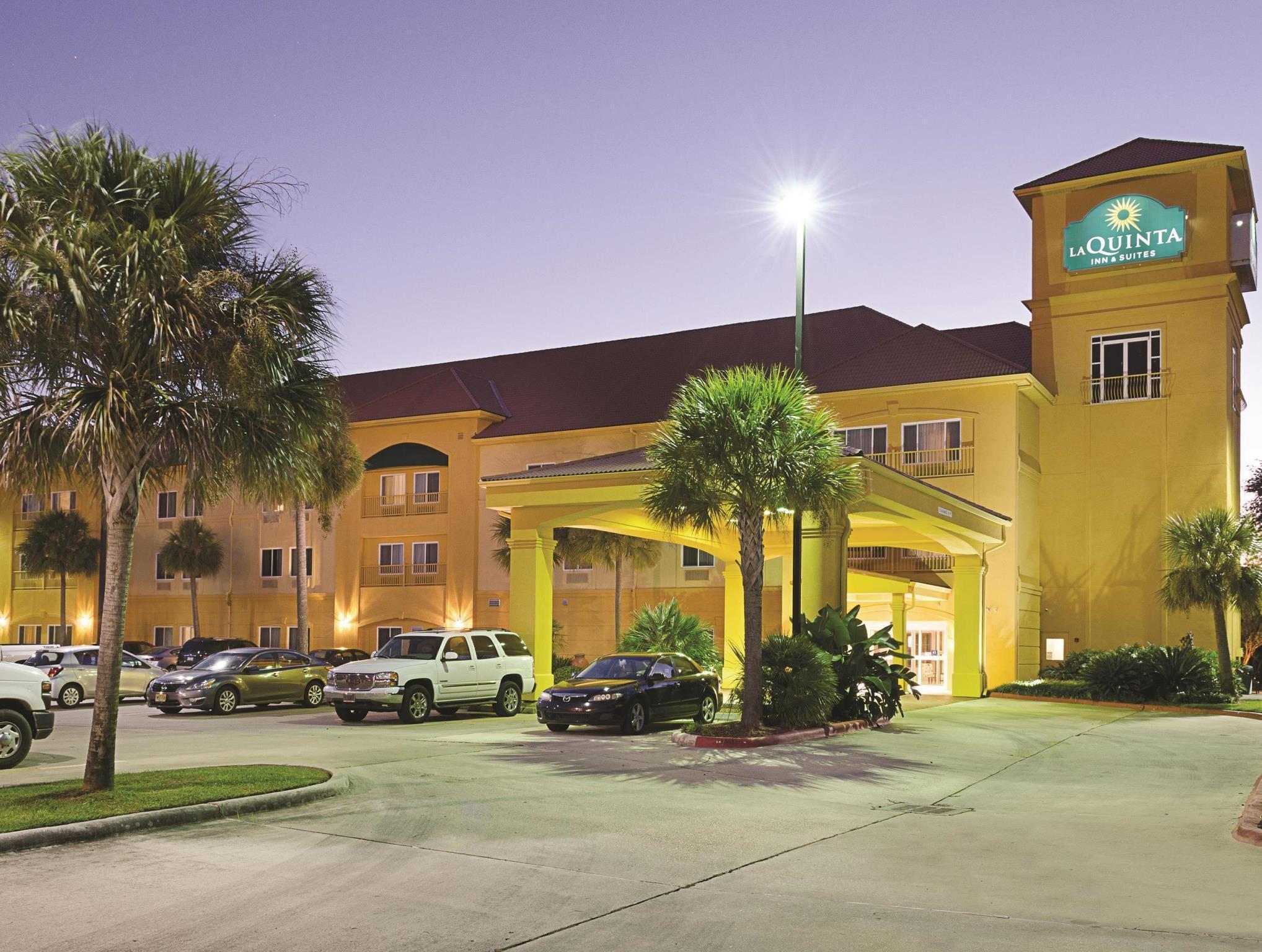 La Quinta By Wyndham Biloxi Hotel Exterior photo