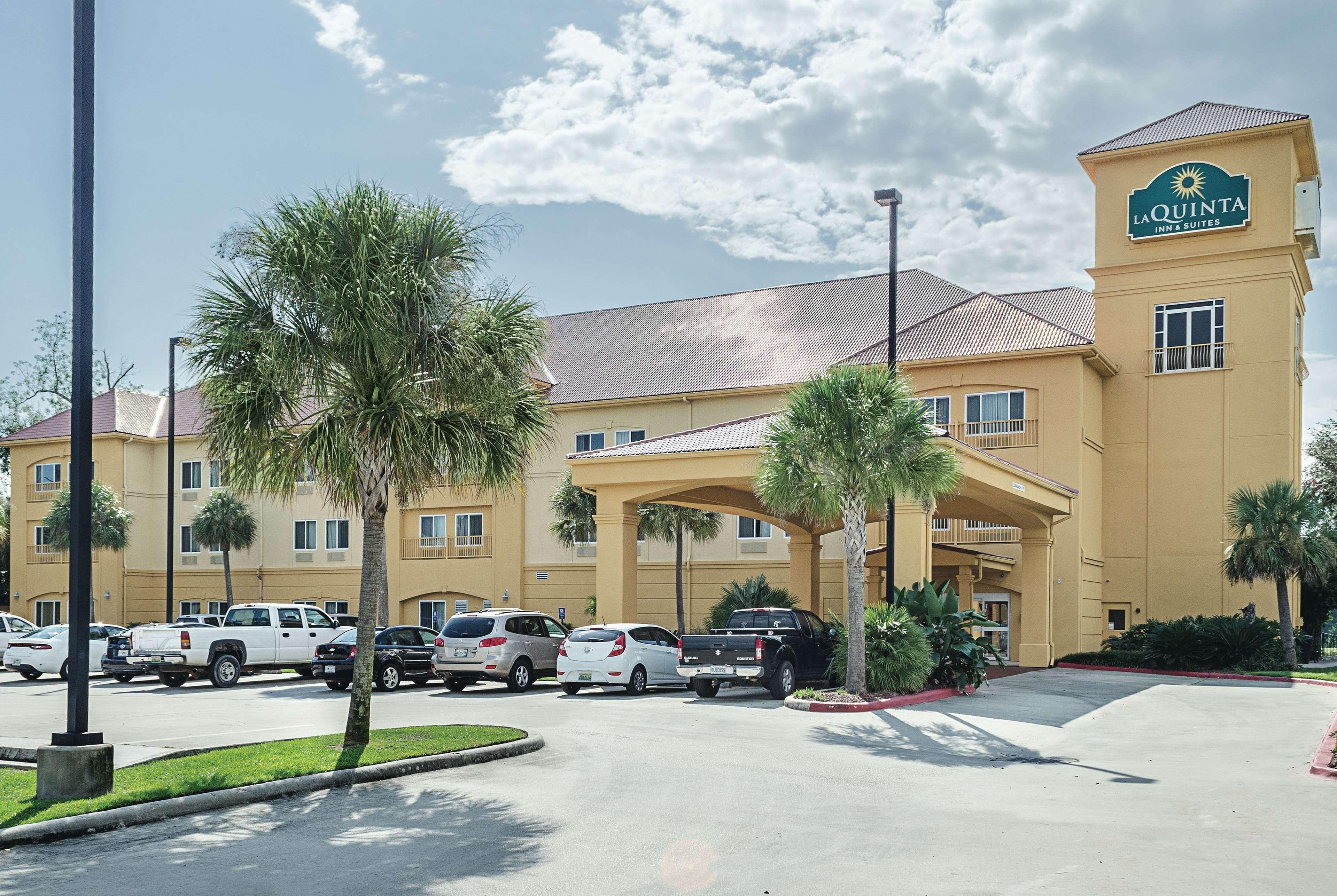 La Quinta By Wyndham Biloxi Hotel Exterior photo